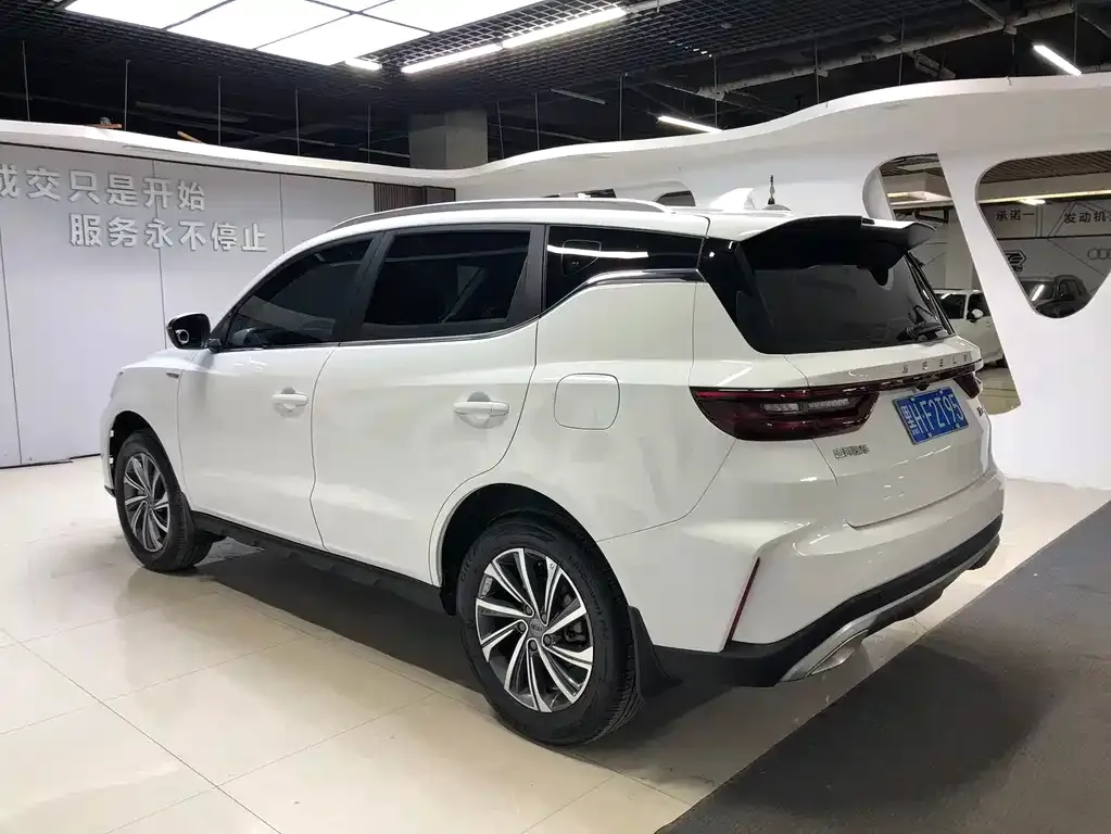 Geely Vision X6 2022 из CN, фото 4
