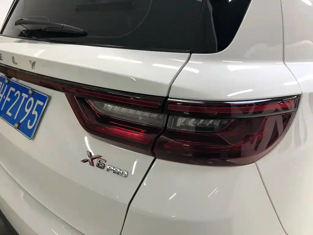 Geely Vision X6 2022 из CN, фото 8