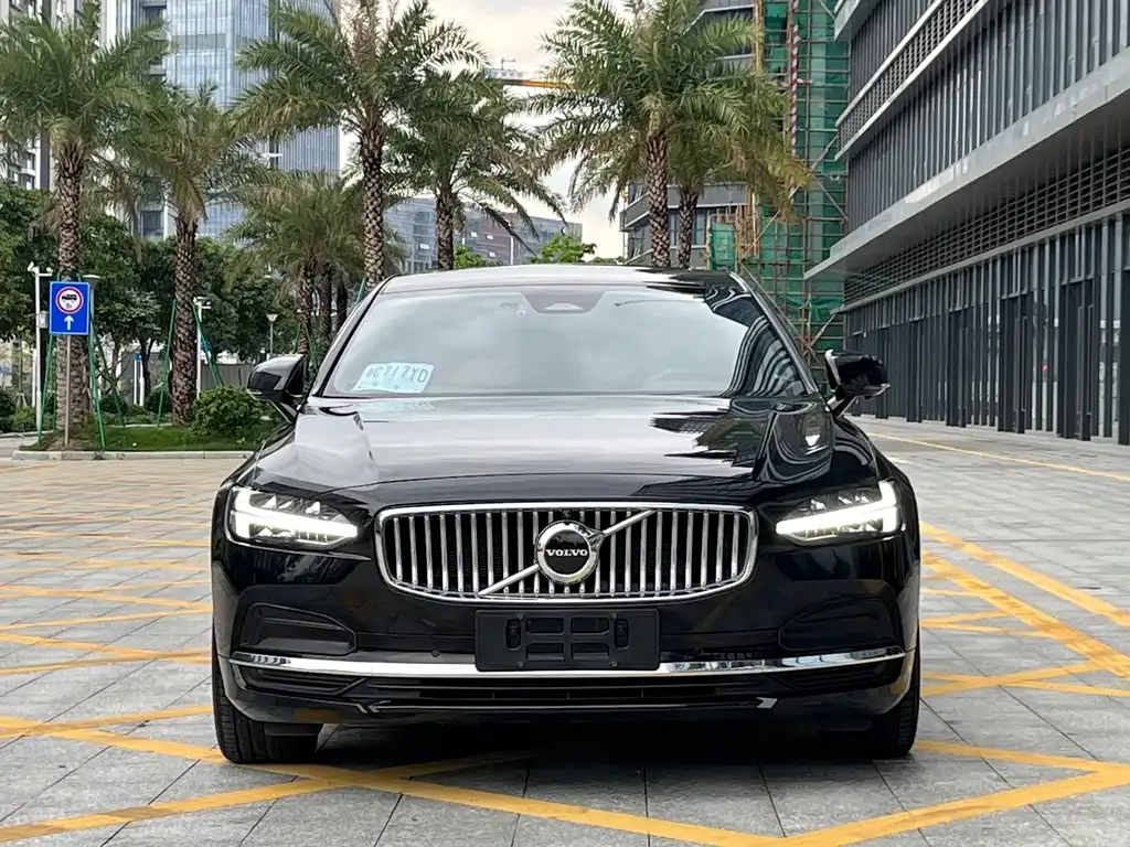 Volvo S90 — фото 10