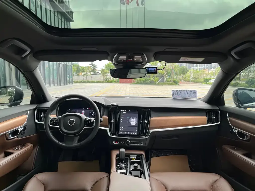 Volvo S90 — фото 2
