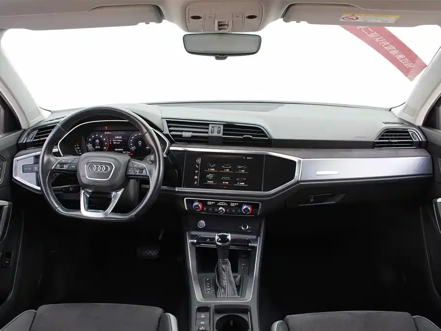 Audi Q3 2023 из CN, фото 5