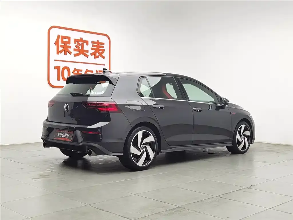 Volkswagen Golf GTI — фото 7