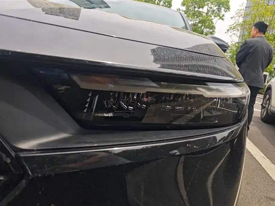 Honda Accord — фото 6