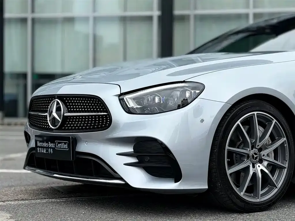 Mercedes-Benz E-Class (Import) — фото 10