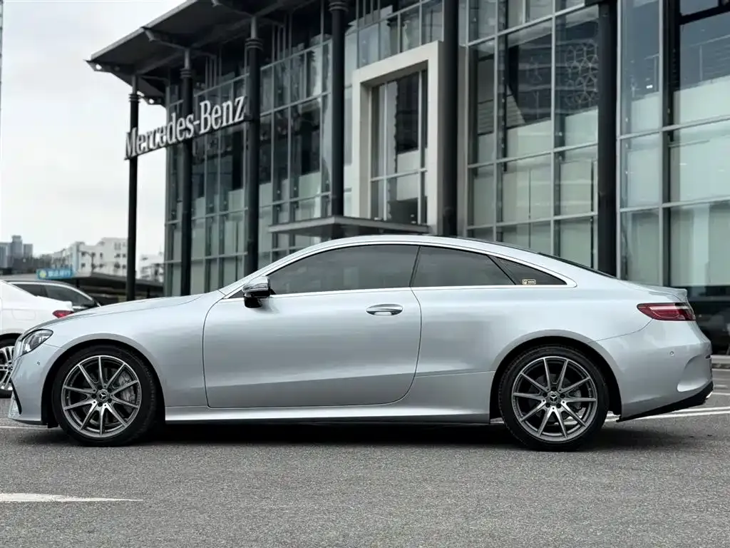 Mercedes-Benz E-Class (Import) — фото 7