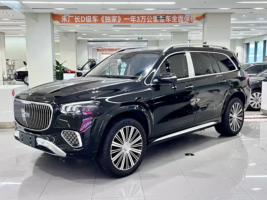 Mercedes-Benz GLS — фото 1