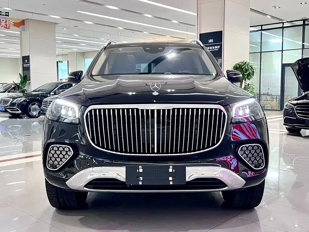 Mercedes-Benz GLS — фото 5