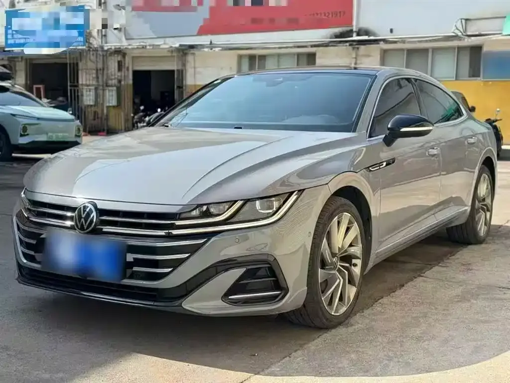 Volkswagen CC — фото 1
