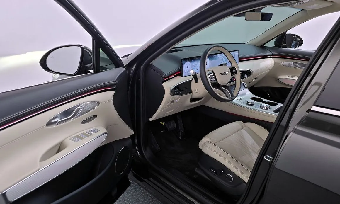 Genesis GV70 — фото 10