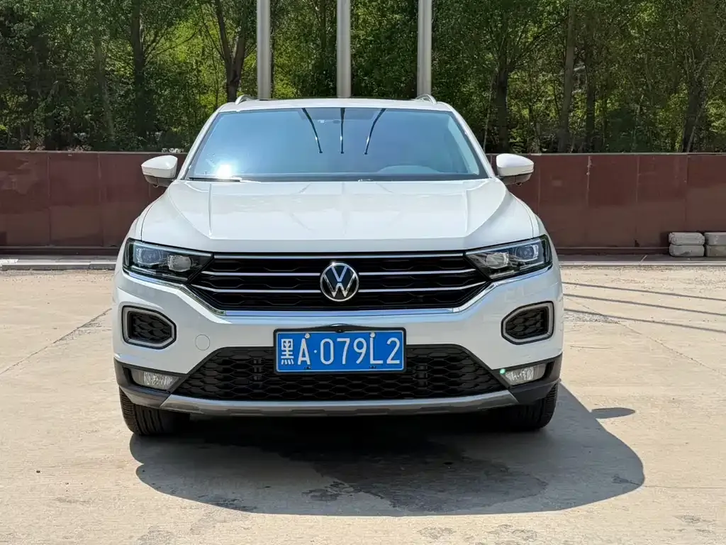 Volkswagen T-Roc — фото 4