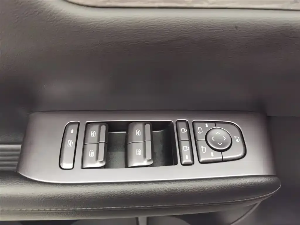 Wuling Xingguang S 2024 из CN, фото 8