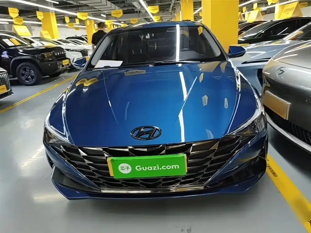 Hyundai Elantra 2022 из CN, фото 2