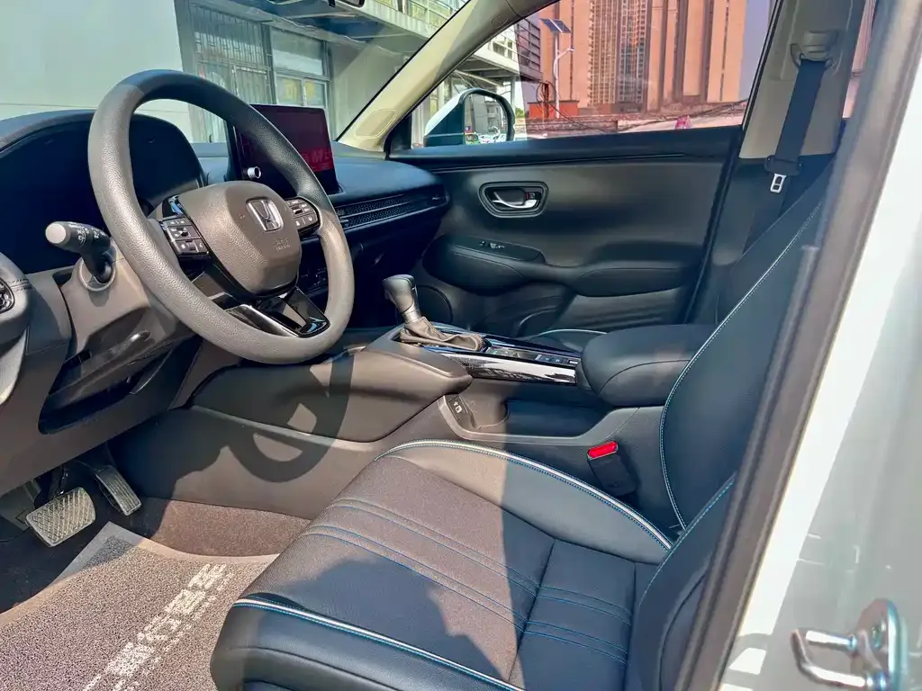 Honda HR-V 2024 из CN, фото 9