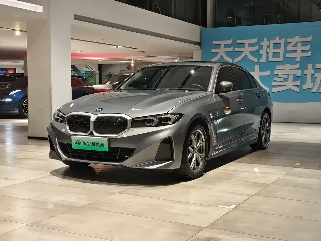 BMW i3 — фото 1