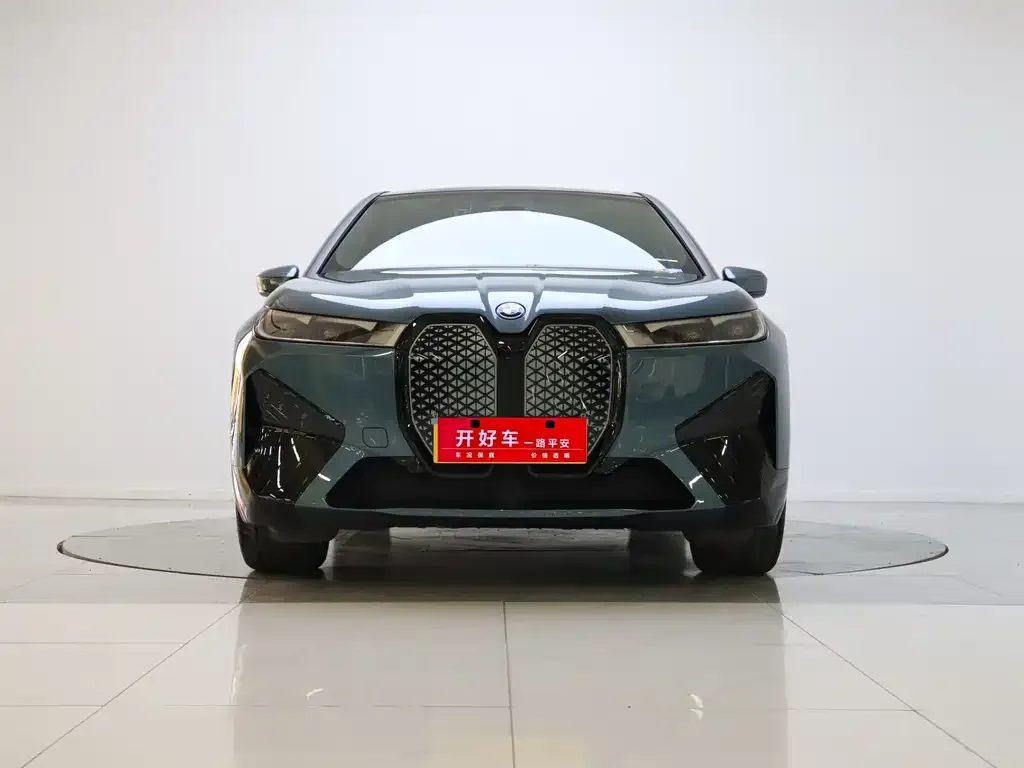BMW iX 2023 из CN, фото 3