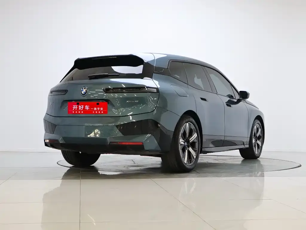 BMW iX 2023 из CN, фото 2