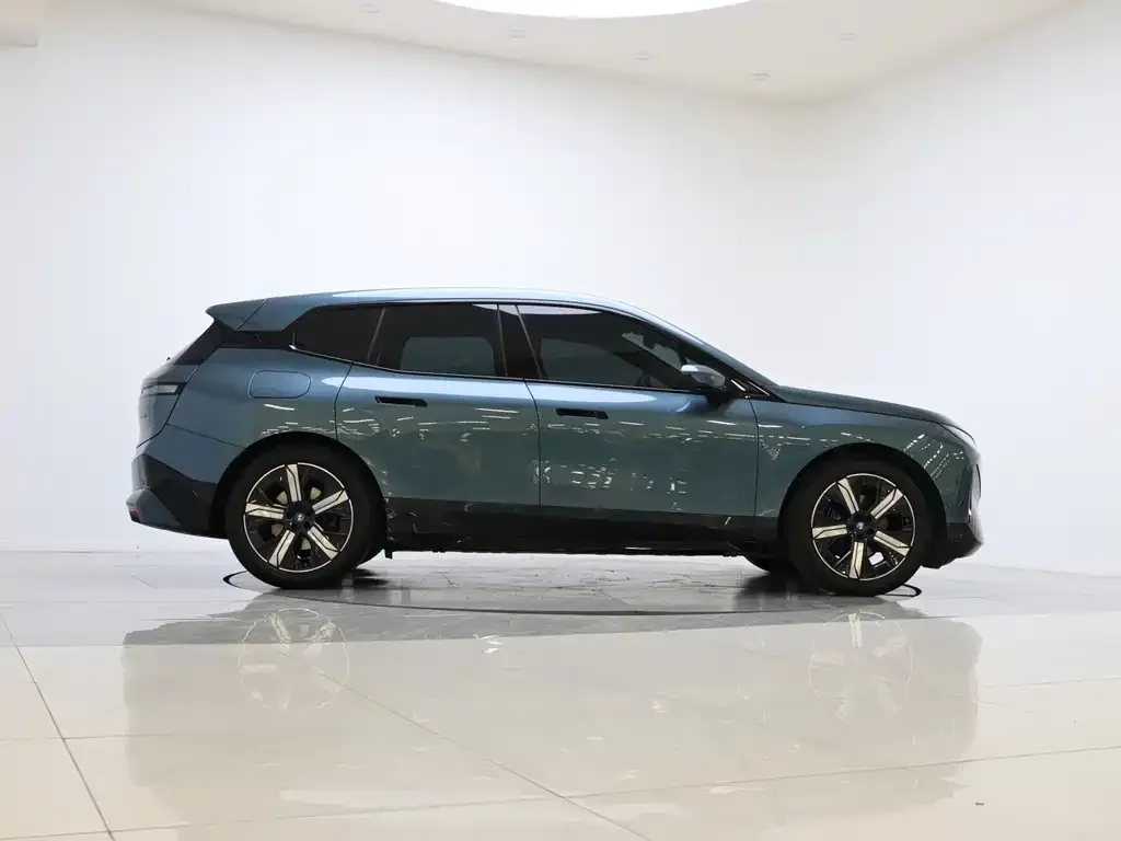 BMW iX 2023 из CN, фото 6