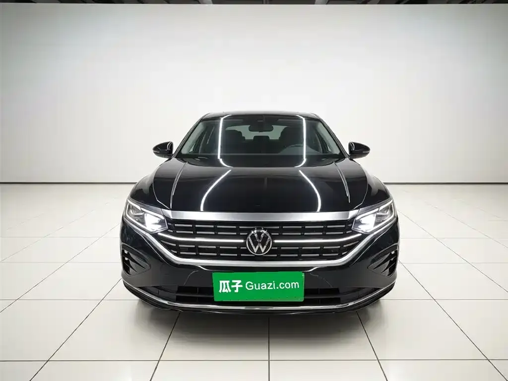 Volkswagen Passat — фото 2