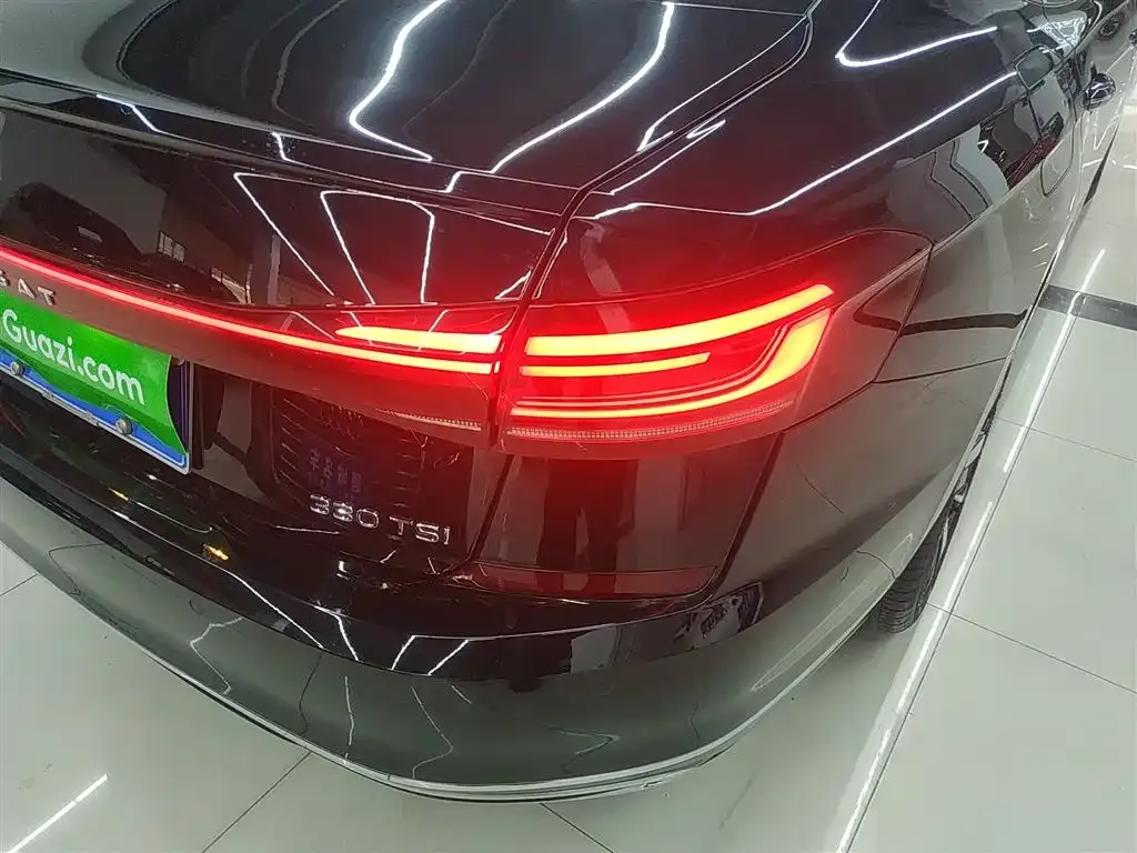 Volkswagen Passat — фото 9