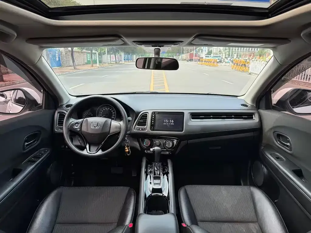 Honda Vezel 2021 из CN, фото 9