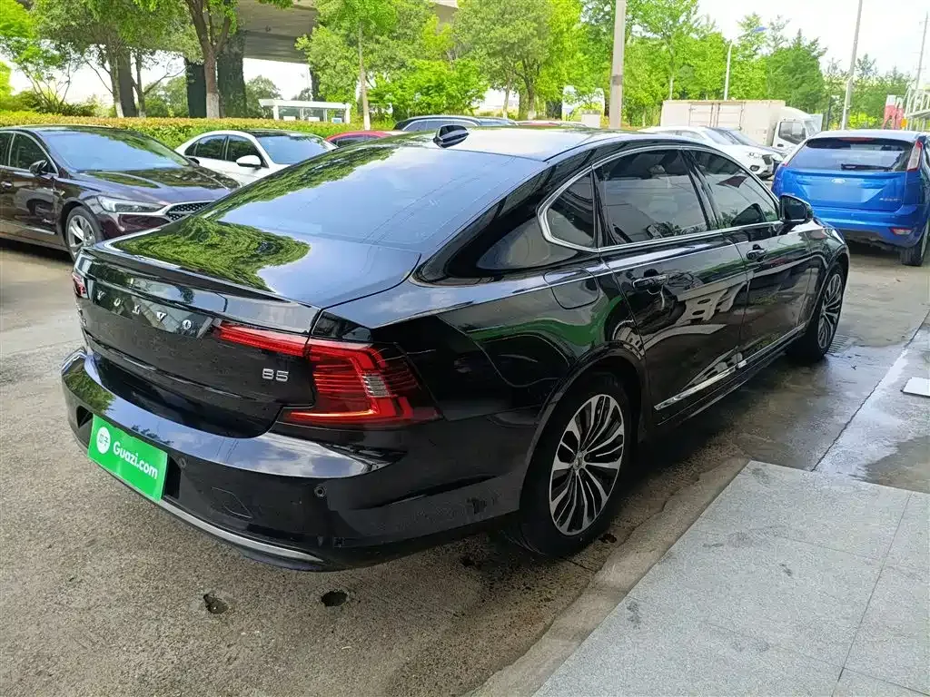 Volvo S90 — фото 5