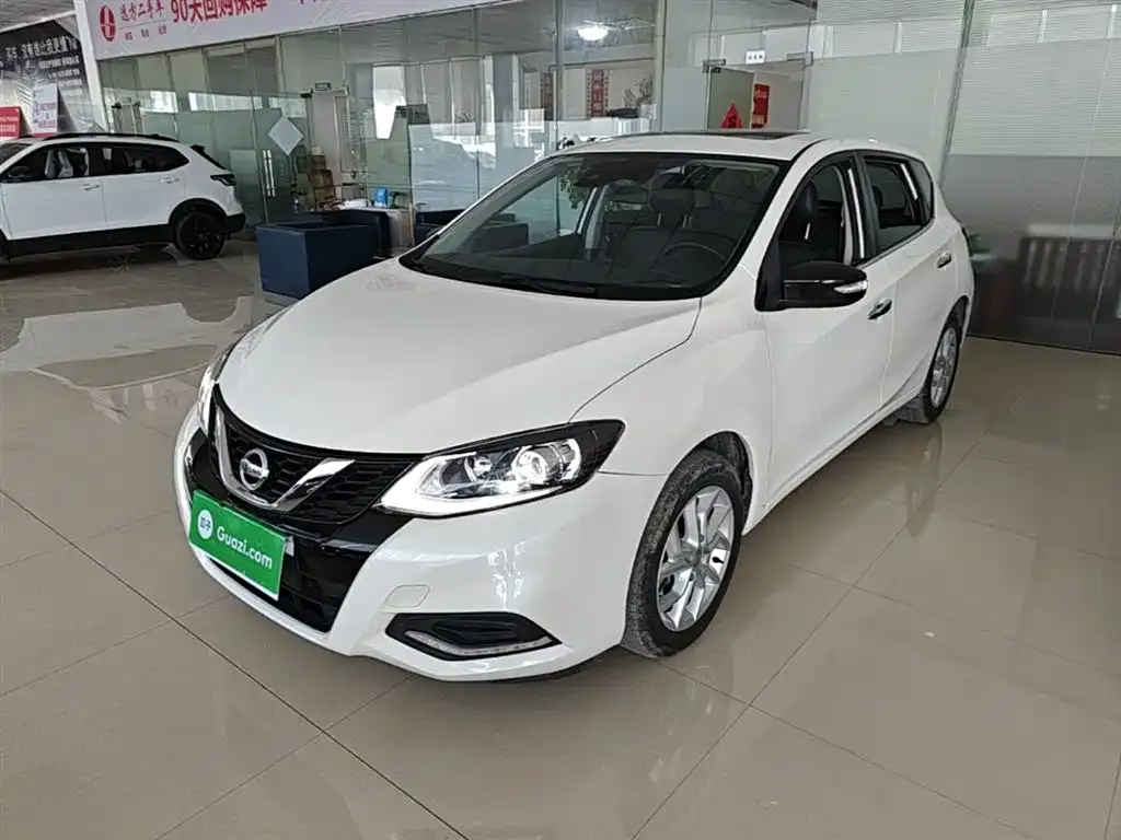 Nissan Tiida 2022 из CN, фото 8