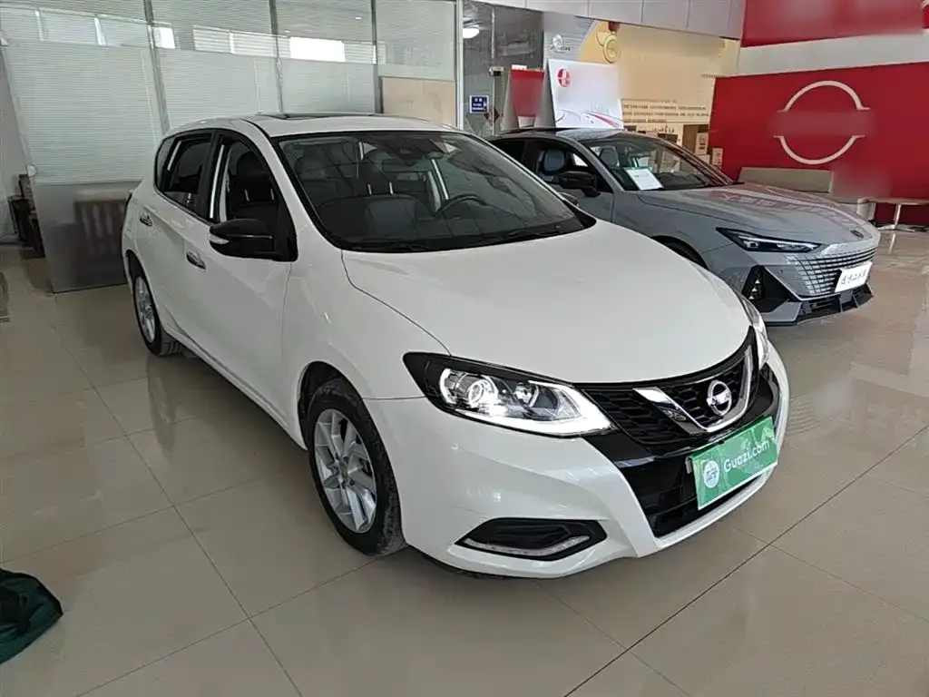 Nissan Tiida 2022 из CN, фото 9