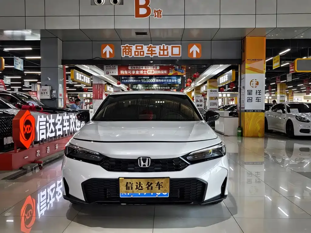 Honda Civic — фото 9