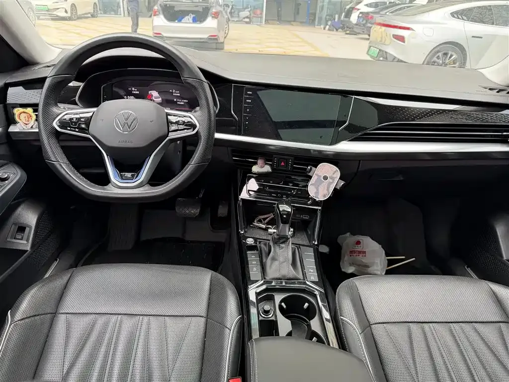 Volkswagen Passat — фото 5