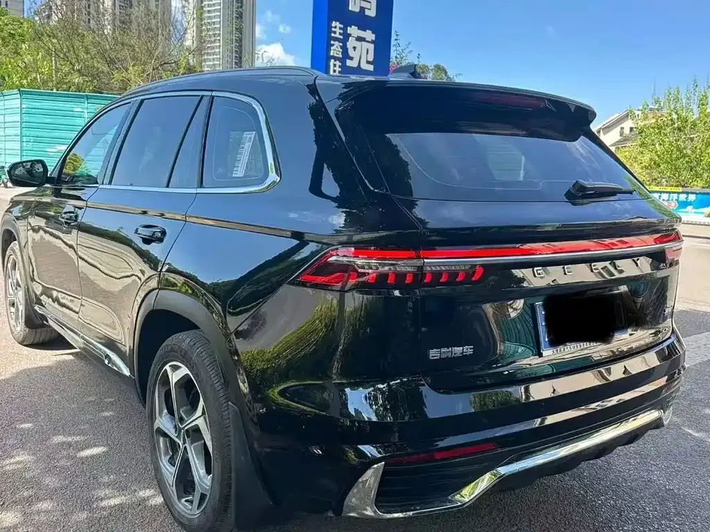 Geely Xingyue L — фото 6