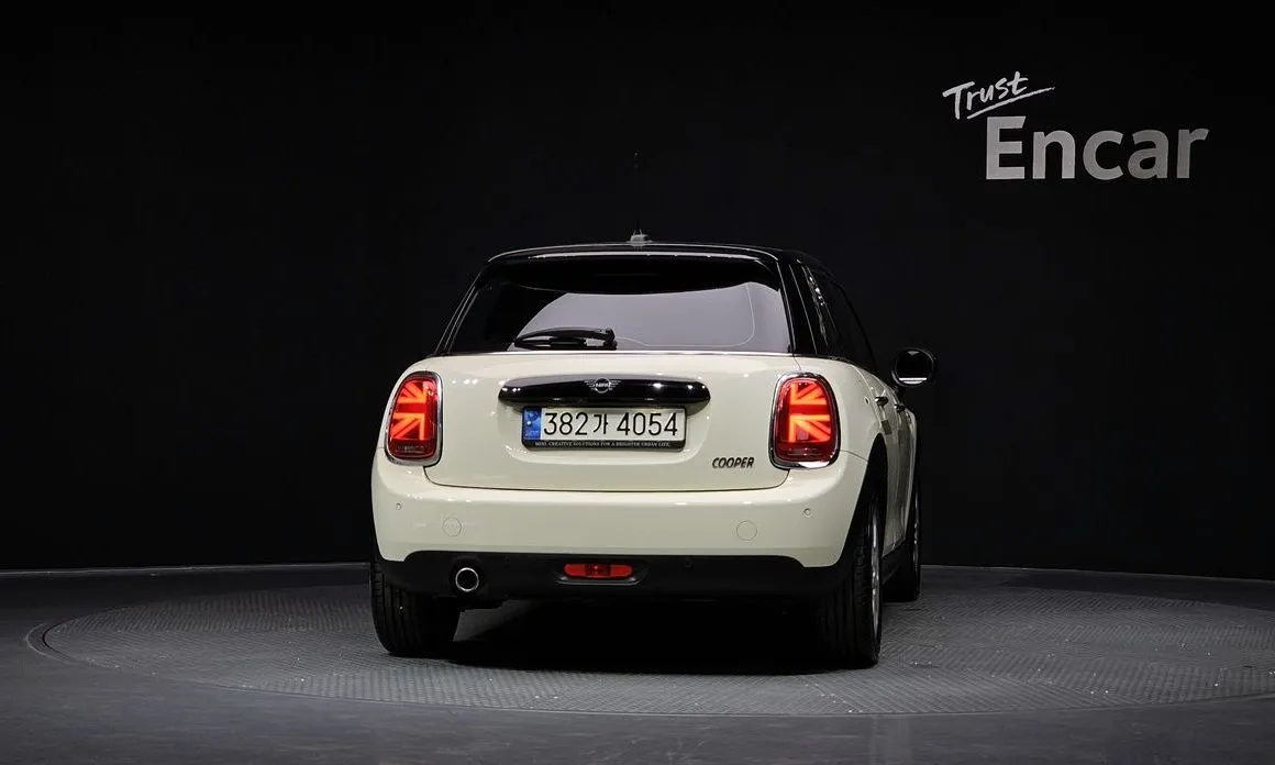 Mini Cooper 2021 из KR, фото 4