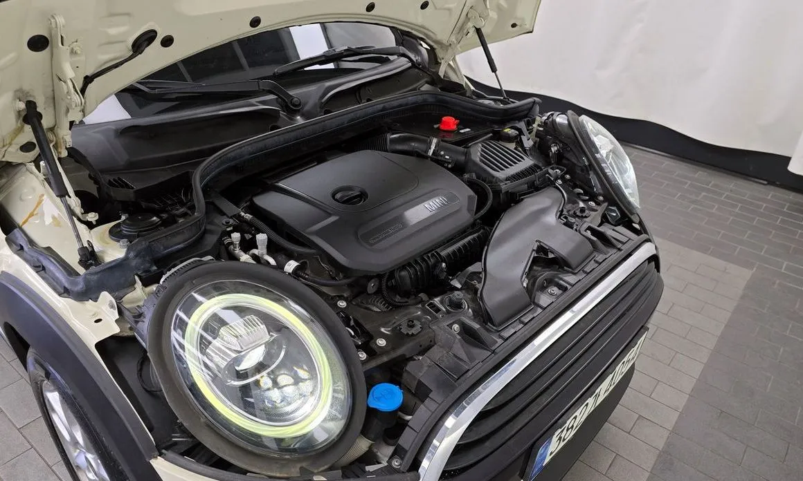 Mini Cooper 2021 из KR, фото 8