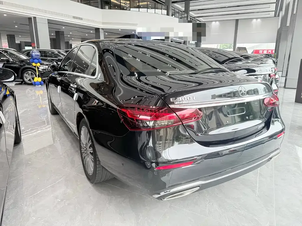 Mercedes-Benz E-Class 2022 из CN, фото 7