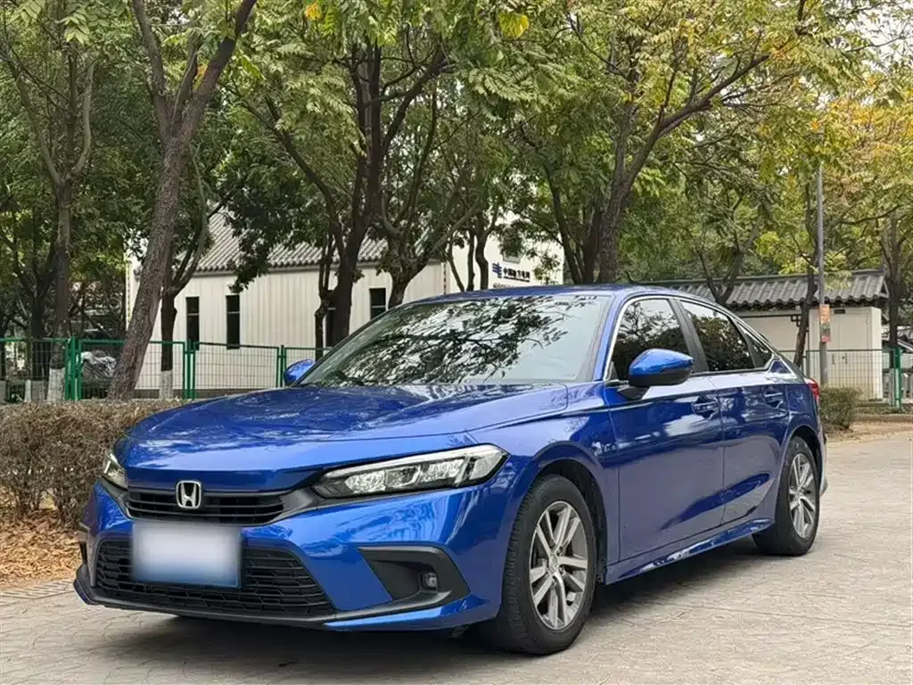 Honda Civic — фото 1