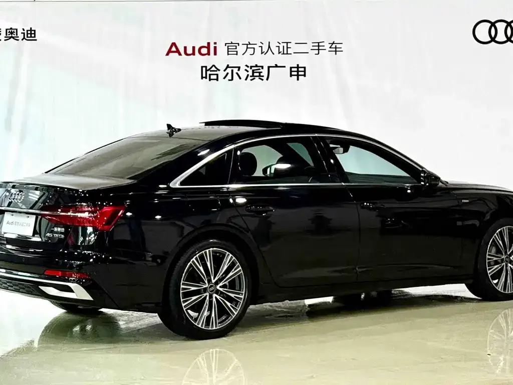 Audi A6L — фото 10