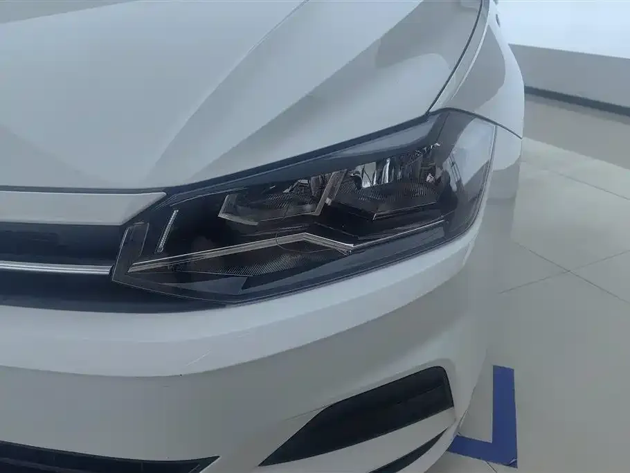 Volkswagen Polo 2023 из CN, фото 9