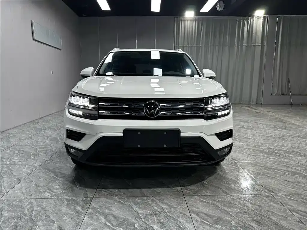 Volkswagen Tharu — фото 4