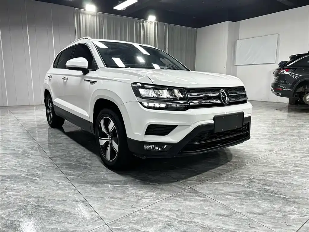 Volkswagen Tharu — фото 8