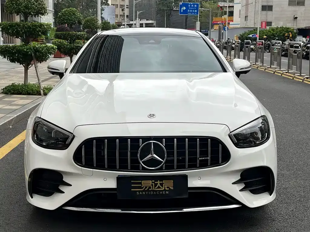 Mercedes-Benz E-Class (Import) — фото 9