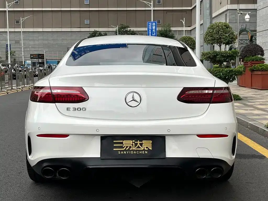 Mercedes-Benz E-Class (Import) — фото 8