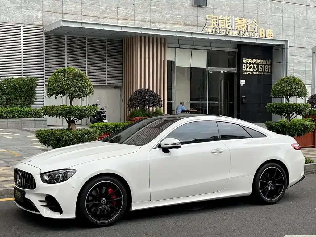 Mercedes-Benz E-Class (Import) — фото 2