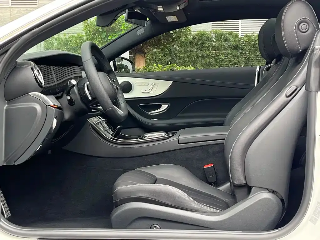 Mercedes-Benz E-Class (Import) — фото 3