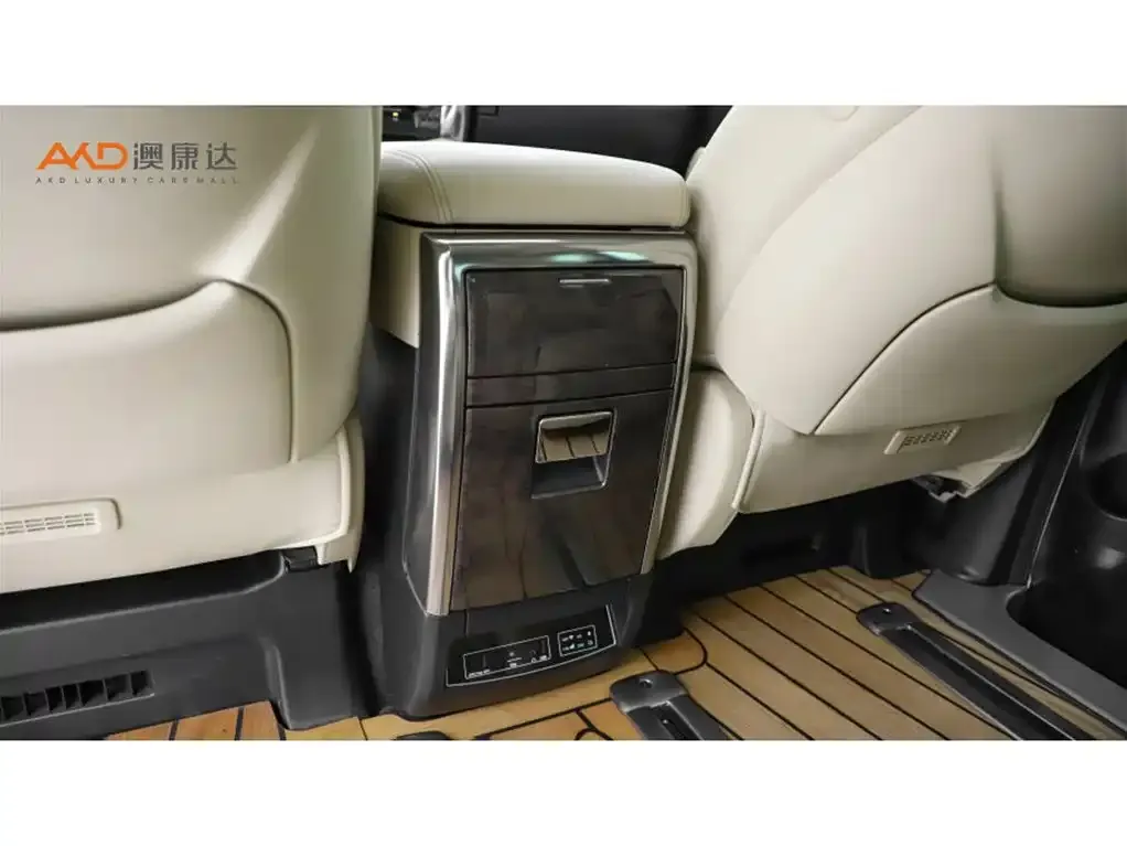 Toyota Vellfire 2023 из CN, фото 6
