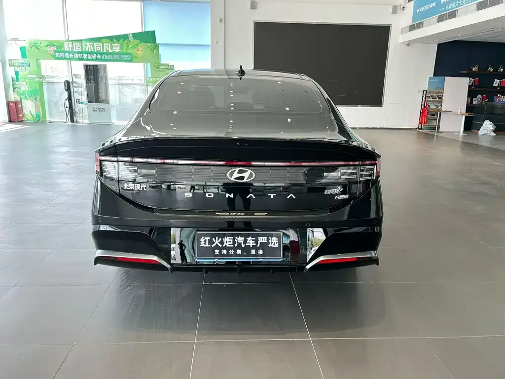 Hyundai Sonata 2024 из CN, фото 3