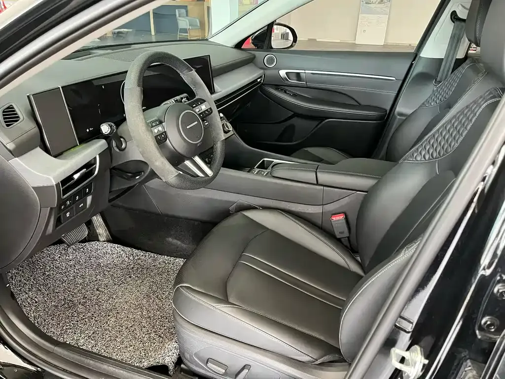 Hyundai Sonata 2024 из CN, фото 8