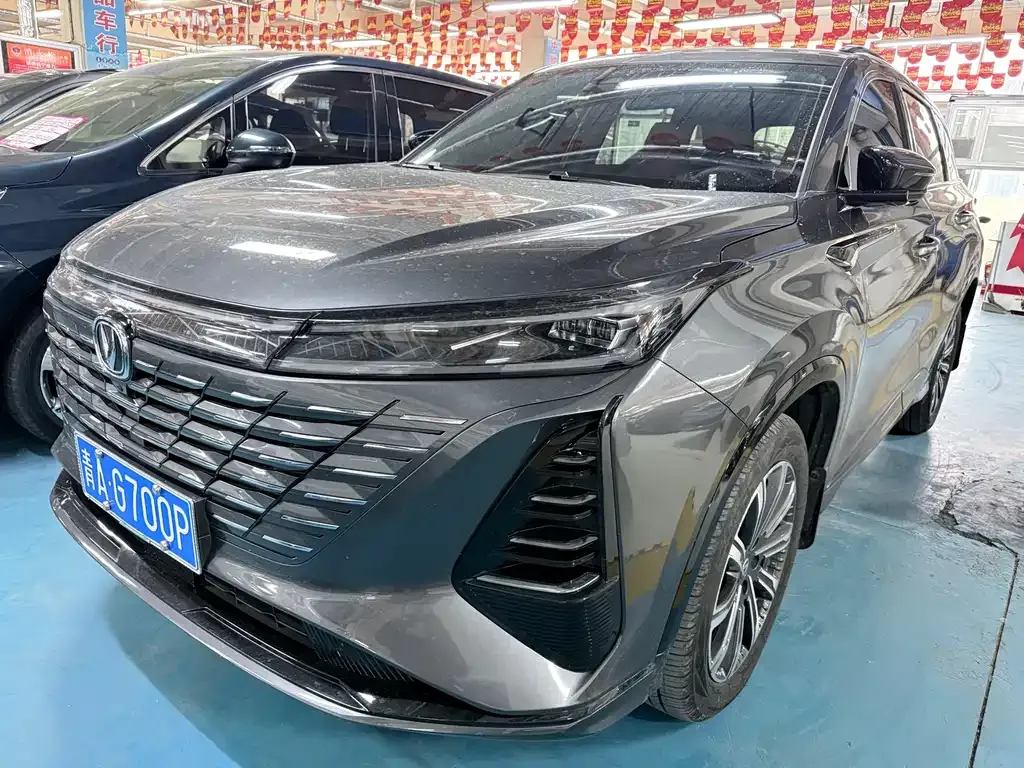 Changan CS75PLUS — фото 1