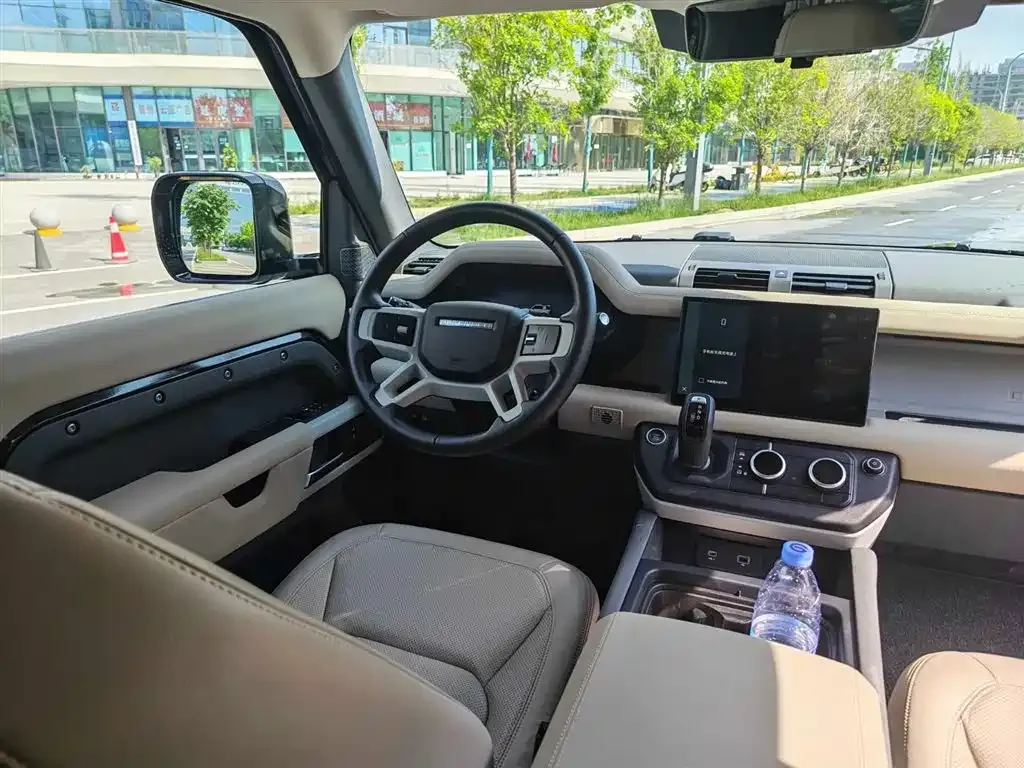Land Rover Defender 2023 из CN, фото 5