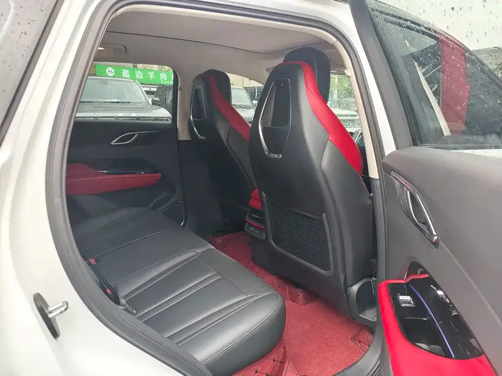 Hongqi HS3 2024 из CN, фото 8