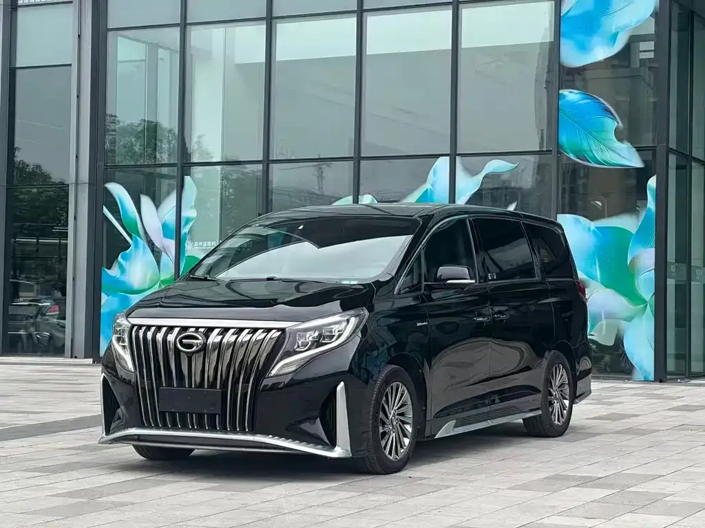 GAC Motor Trumpchi M8 — фото 1