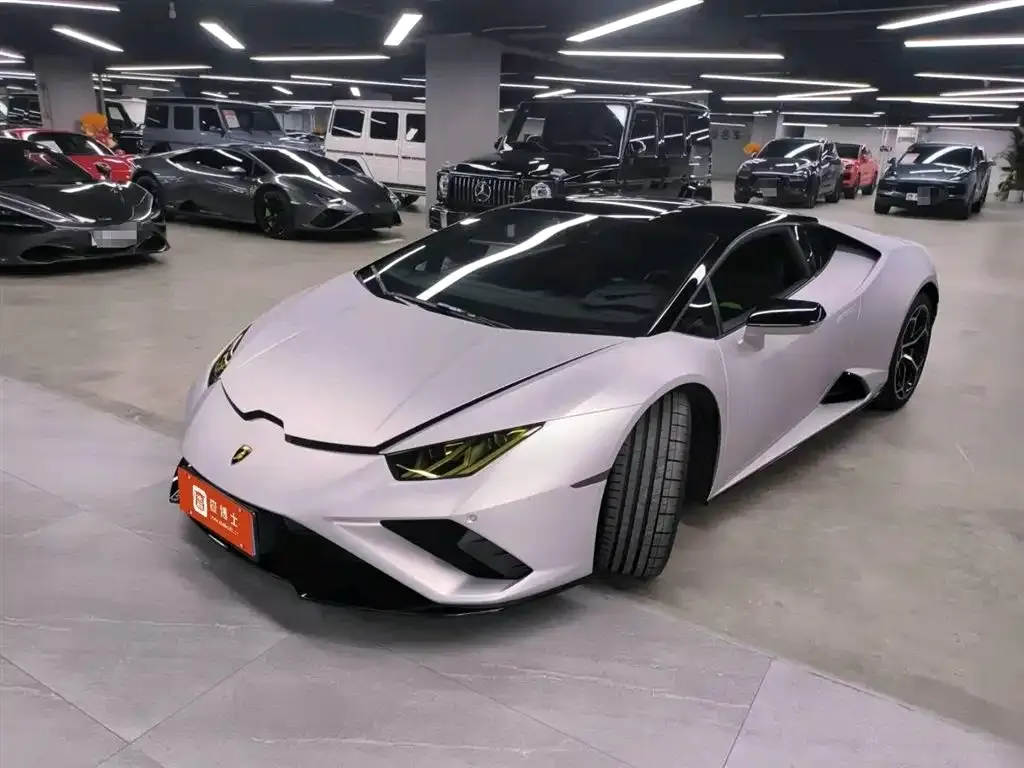 Lamborghini Huracan — фото 1